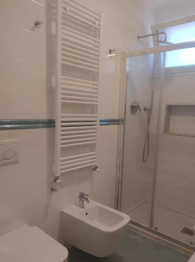 La Casetta In Canada, Appartamento Sul Mare Con Piscina Andora Apartment