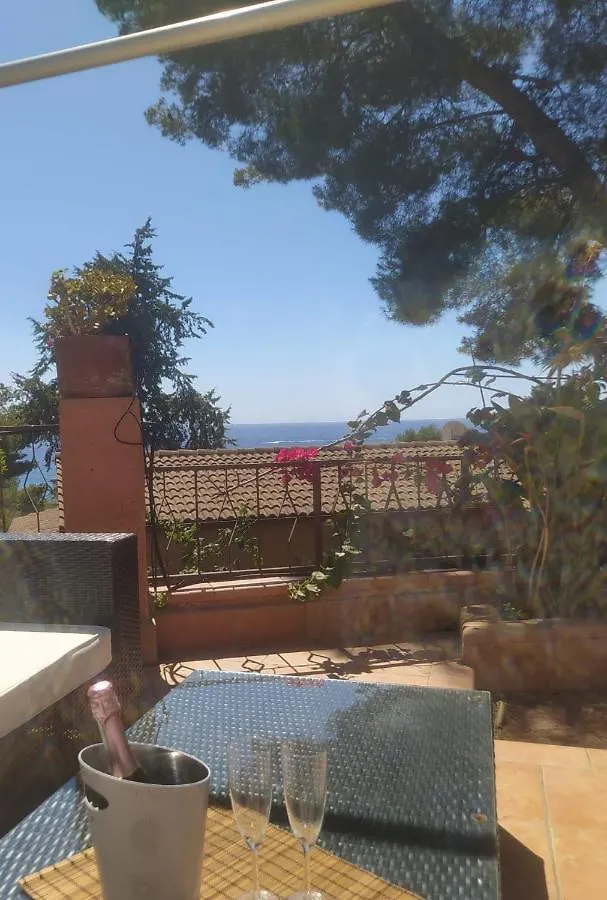 Apartment La Casetta In Canada, Appartamento Sul Mare Con Piscina Andora